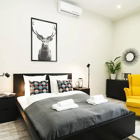 Ultra Central And Stylish Apartment With Ac Budapest Exterior photo