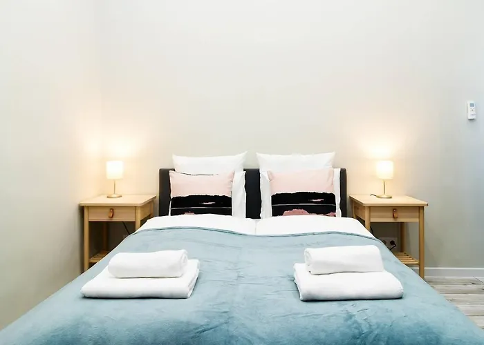 Ultra Central And Stylish Apartment With Ac