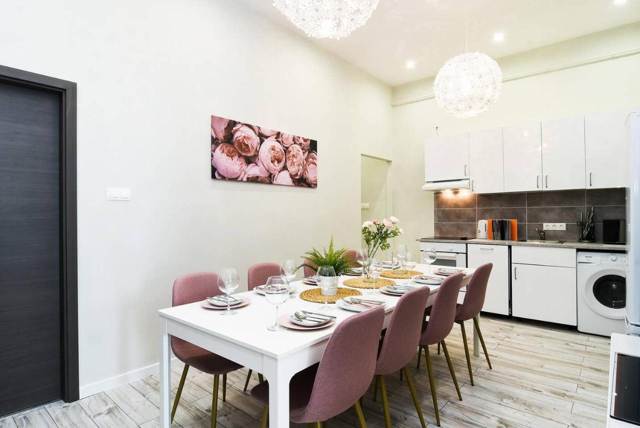 Ultra And Stylish With Ac