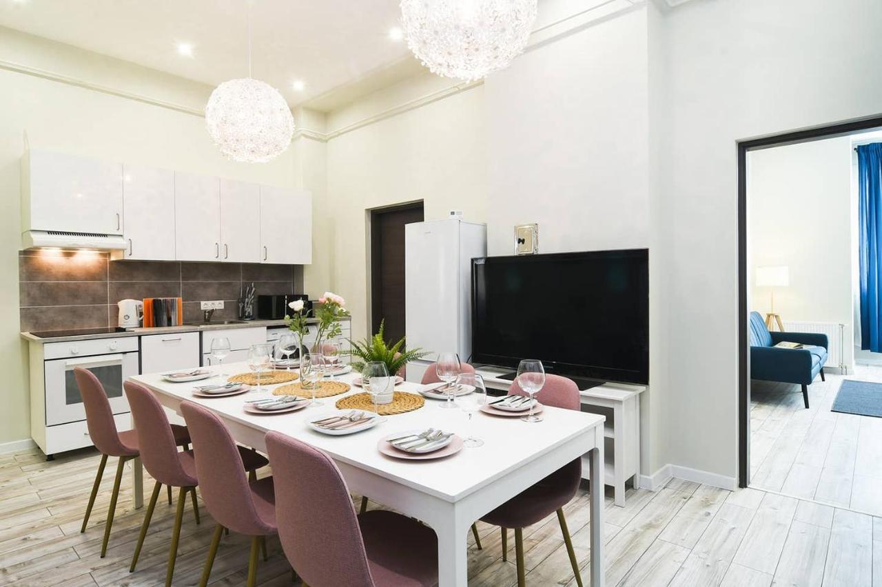 Ultra And Stylish With Ac *