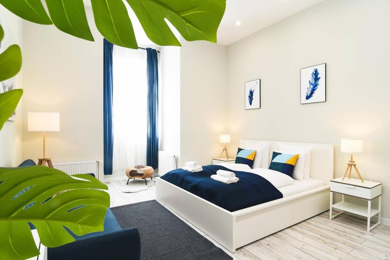 Apartment Ultra And Stylish With Ac *